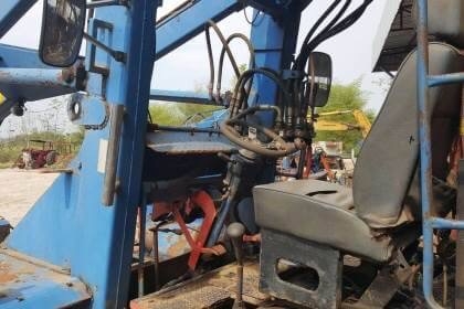 ขาย 395,000 บาท รถคีบอ้อย 6 ล้อ เครื่อง ISUZU 6BB1 145 แรงม้า ปั้มดี รถใช้งานคล่องตัว ราคาต่อรองได้ครับ  รถอยู่ จ.อุดรธานี โทร&amp;ไอดีไลน์ 0610710295