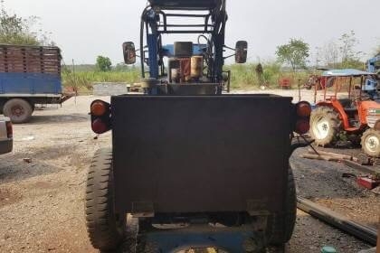 ขาย 395,000 บาท รถคีบอ้อย 6 ล้อ เครื่อง ISUZU 6BB1 145 แรงม้า ปั้มดี รถใช้งานคล่องตัว ราคาต่อรองได้ครับ  รถอยู่ จ.อุดรธานี โทร&amp;ไอดีไลน์ 0610710295