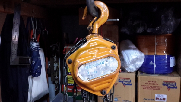 รอกโซ่ 1.6TON (JAPAN )