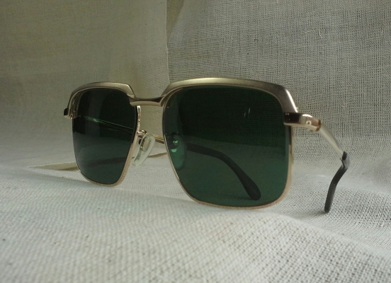 แว่นตาเยอรมันโกลด์ฟิลด์ ยุค &#039;60s  Vintage MARWITZ handmade in Germany