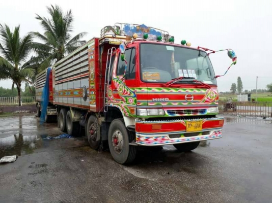 ขาย 1,350,000 HINO 20 ล้อ แม่-ลูก กระบะเนียมคอกเกษตรดั้ม อู่.ซี ที ทรัค รถสวยพร้อมใช้ เปลี่ยนหัวเป็นหัวสมอสวย HINO FM3M 240 แรง เครื่องเดิม เกียเดิม ปี.39 รถอยู่ นครสวรรค์ 090-772-3710  090-772-3708