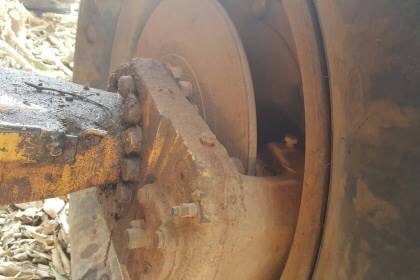 ขาย 345,000 บาท รถตัก CAT 920 เอวอ่อน ดิสค์เบรค เกียร์ทอค เครื่อง 6BD1 165 แรงม้า ต่อแขนเรียบร้อยแล้ว รถใช้งานอยู่ประจำ  รถอยู่ จ.อุดรธานี โทร&amp;ไอดีไลน์ 0610710295