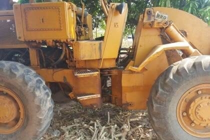 ขาย 345,000 บาท รถตัก CAT 920 เอวอ่อน ดิสค์เบรค เกียร์ทอค เครื่อง 6BD1 165 แรงม้า ต่อแขนเรียบร้อยแล้ว รถใช้งานอยู่ประจำ  รถอยู่ จ.อุดรธานี โทร&amp;ไอดีไลน์ 0610710295