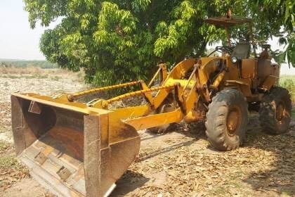 ขาย 345,000 บาท รถตัก CAT 920 เอวอ่อน ดิสค์เบรค เกียร์ทอค เครื่อง 6BD1 165 แรงม้า ต่อแขนเรียบร้อยแล้ว รถใช้งานอยู่ประจำ  รถอยู่ จ.อุดรธานี