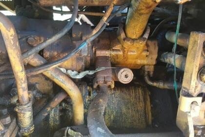 ขาย 345,000 บาท รถตัก CAT 920 เอวอ่อน ดิสค์เบรค เกียร์ทอค เครื่อง 6BD1 165 แรงม้า ต่อแขนเรียบร้อยแล้ว รถใช้งานอยู่ประจำ  รถอยู่ จ.อุดรธานี