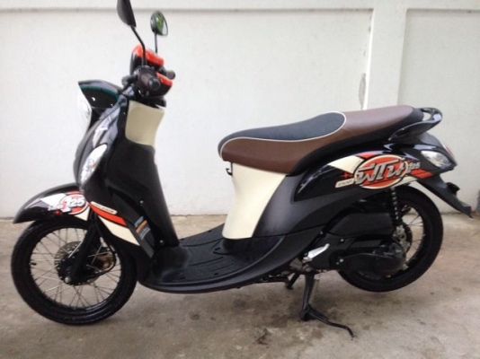 New Yamaha Fino125i Retro Sport ดีไซด์กราฟฟิก ภาษาไทย รถ 4เดือน ไร้ตำหนิ สภาพป้ายแดง