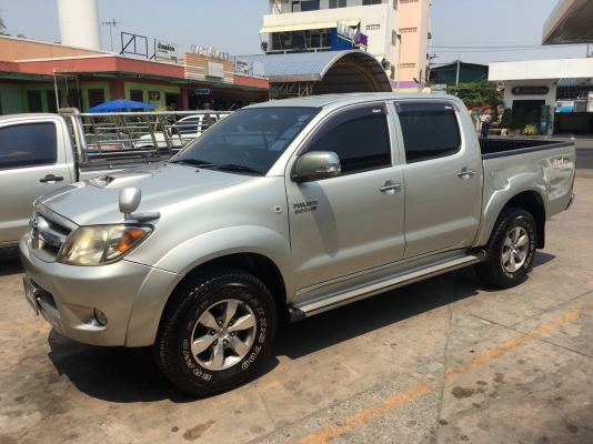 vigo 3.0 MT 4 Door 4wd