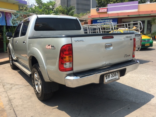 vigo 3.0 MT 4 Door 4wd