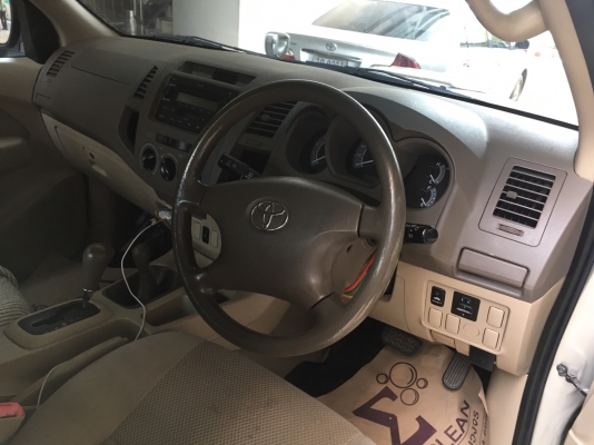 vigo 3.0 MT 4 Door 4wd