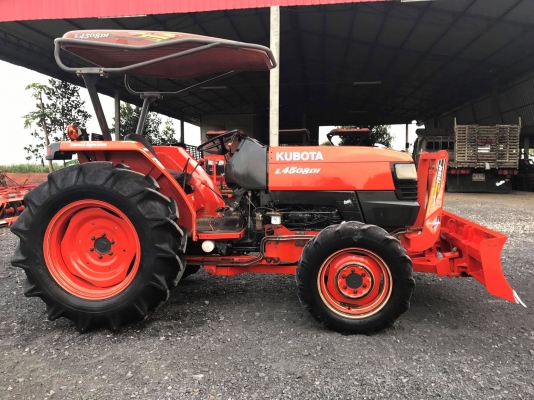 ขายรถไถคูโบต้า L4508DI4WD2เพลา ใช้งาน 1,133 ชั่วโมง รถใช้ในไร่เดิมๆสวยๆค่ะ พร้อมชุดอุปกรณ์ใบมีดหน้าและผานพรวน ราคา 298,000 บาท พร้อมส่งฟรีถึงบ้าน โทรสอบถามได้เลยค่ะ 081-9136451 ขอดูรูปทาง Line:Bow6451  เครื่องดี เกียร์ดี ยางดีทั้ง 4 เส้น ตรวจเชคเรียบร้อยค