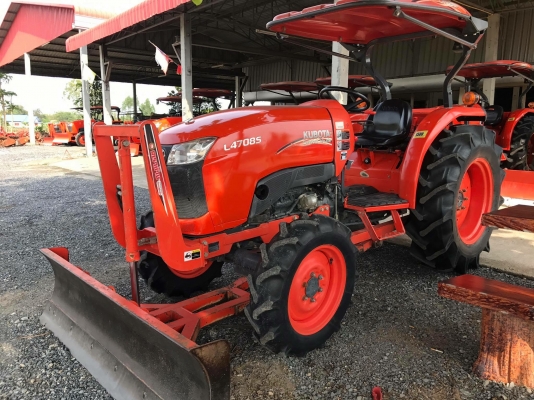 ขายรถไถคูโบต้า L4708Sp4WD2เพลา ใช้งาน 455 ชั่วโมง สภาพสวยพร้อมใช้ค่ะ พร้อมอุปกรณ์ ใบมีดหน้าและโลเตอร์รีจอบหมุน ราคา 498,000 บาท #พร้อมส่งฟรีถึงบ้าน โทรสอบถามได้เลยค่ะ 081-9136451 ขอดูรูปทาง Line:Bow6451  เครื่องดี เกียร์ดี ยางดีทั้ง 4 เส้น ตรวจเชคเรียบร้อ