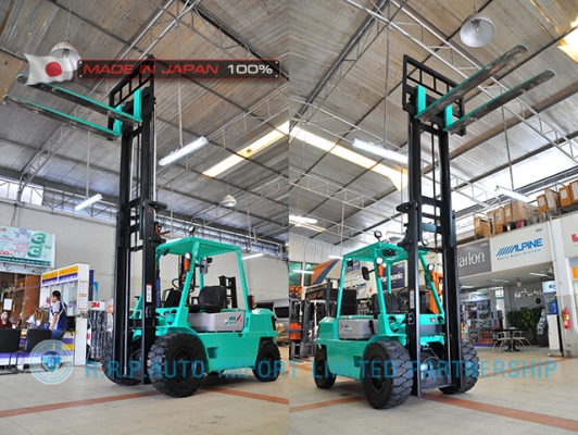 รถโฟล์คลิฟท์พร้อมขาย MITSUBISHI รุ่น FD40F19A-51670 นำเข้าจากญี่ปุ่นแท้ 100\%