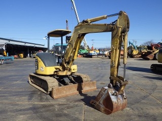 KOMATSU - PC40MR-2 KOMATSU - PC40MR-2