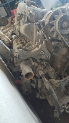 ขาย เครื่อง HINO P11C 320 แรงม้า มีใบคุมเครื่อง อุปกรณ์มีตามที่ลงประกาศ เครื่องหลวมมีไอ ขายตามสภาพนะครับ