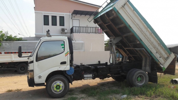 ขาย 510,000 HINO DUTRO ปี48 เครื่อง WO4D เทอร์โบอินเตอร์ รถห้างแท้ เครื่องดี หัวบาง อย่างดี คัทซี สว