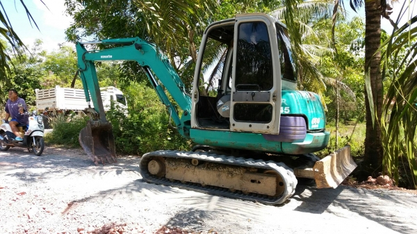 KOMATSU PC45 รุ่น7 รถสวยๆ พร้อมใช้งาน เครื่องดี ปั้มแรง ไม่มีโหลด ราคาต่อรองได้ สนใจโทร 0872976734 KOMATSU PC45 รุ่น7 รถสวยๆ พร้อมใช้งาน เครื่องดี ปั้มแรง ไม่มีโหลด ราคาต่อรองได้ สนใจโทร 0872976734