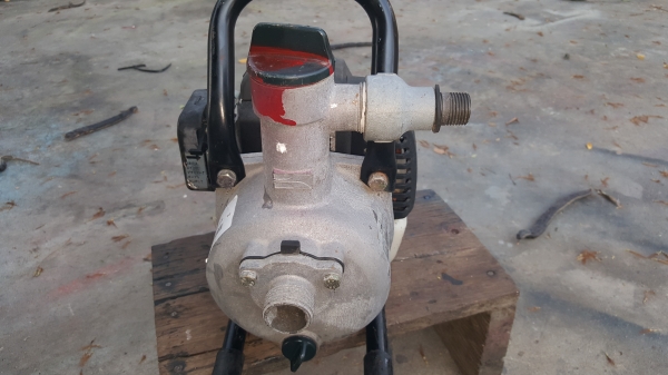 ปั้มน้ำ 1 x 1 นี้ว 2 จังหวะ  พร้อมใช้งาน สอบถามได้ต่อรองได้ขายได้ขาย