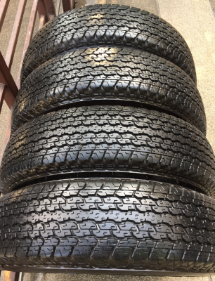 ยาง Bridgestone 205 R16 ปี15 ดอกเต็ม ไม่มีปะ ใช้ยาว ราคาไม่แพง