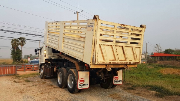 ขายสิบล้อดัมพ์ Hino เครื่อง 251 แรง ปี 57 ไมล์หกหมื่น กระบะดัมพ์สามมิตร เดิมๆ พร้อมใช้งาน ทะเบียนพร้อม