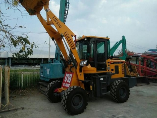 ขายรถตักล้อยาง LOADER LEICESTER LW 920
