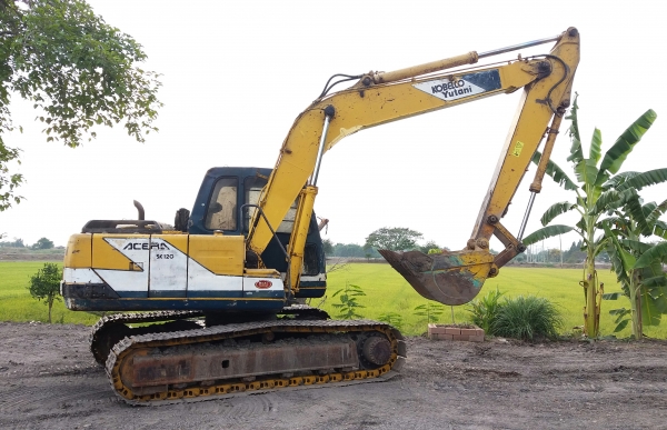 sk120-3โซ่ใหม่ช่วงล่างเต็ม บุ้งกี๋ใหม่ เอวแน่น แอร์ครบ ระบบดี