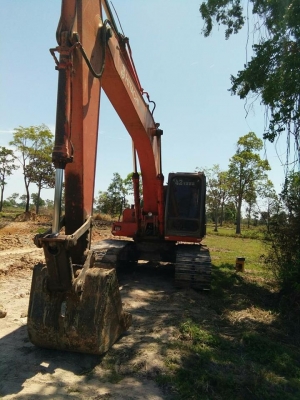 ขายรถขุดแบ็คโค HITACHI EX200-1สภาพเดิมสวย ช่วงล่างดีเอวแน่นเครื่องเดิมปั๊มเดิม