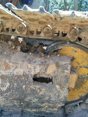 ขายรถขุดแบ็คโค HITACHI EX200-1สภาพเดิมสวย ช่วงล่างดีเอวแน่นเครื่องเดิมปั๊มเดิม