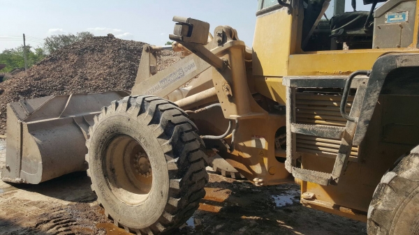 ขาย รถตัก KOMATSU WA100-3E Serial 63187 รถออกห้างมือเดียว ระบบไฟครบ เครื่องดี ปั้มดี ทำงานคล่องตัว เอกสารใบอินวอยซ์ ราคาต่อรองได้ครับ