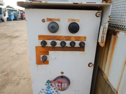 ขายกระเช้าAICHI9.9เมตร ติดหลังรถกระบะ สภาพสวยเดิมจากญี่ปุ่น 99,000เท่านั้น!!