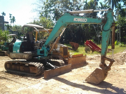 ขายรถแบคโฮ KOBELCO SK045 ราคา 340000 ขายรถแบคโฮ KOBELCO SK045 ราคา 340000