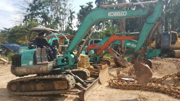 ขายรถแบคโฮ KOBELCO SK045 ราคา 340000
