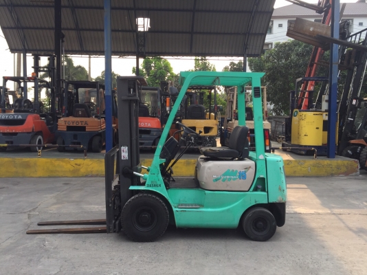 MITSUBISHI FG15 เครื่องเบนซิล เกียร์ธรรมดา เสาสูง3เมตร แผงงาสไลด์ สนใจติดต่อ083-062-0223(ปอน)