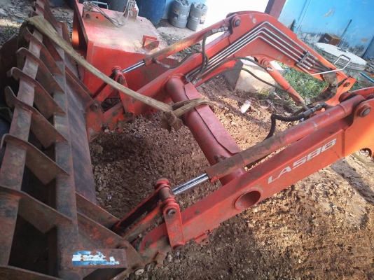 ชุดตักคูโบต้าL588 ติดรถไถรุ่น45/47/5018 พร้อมใช้ อุปกรณ์ครบ