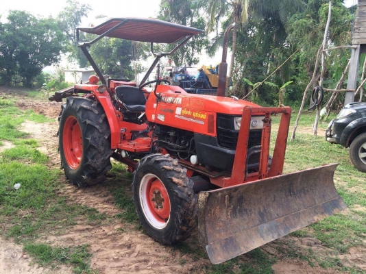 ขายคูโบต้า 4508DT พร้อมเล่มรถมือเดียวออกห้าง สีสันเดิมทั้งคัน อุปกรณ์ ดันหน้า+ผานพรวน 6  เบิกใหม่ตราช้าง ติดคราด ใช้กันยาวๆ