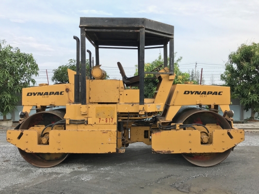 ขายรถบด10ตันDYNAPACรุ่นCC41รถนอกนำเข้า ไม่เคยใช้งานในไทย มีเอกสารพร้อมหน้าเหล็กหลังเหล็ก บดอัดสั่นสเทือนได้ทั้ง2ล้อ เอวออ่น เครื่องยนต์ดีเซล4สูบ สภาพดีพร้อมใช้งานมีให้เลือกหลายคันหลายขนาด ขายรถบด10ตันDYNAPACรุ่นCC41รถนอกนำเข้า ไม่เคยใช้งานในไทย มีเอกสารพร้อมหน้าเหล็กหลังเหล็ก บดอัดสั่นสเทือนได้ทั้ง2ล้อ เอวออ่น เครื่องยนต์ดีเซล4สูบ สภาพดีพร้อมใช้งานมีให้เลือกหลายคันหลายขนาด