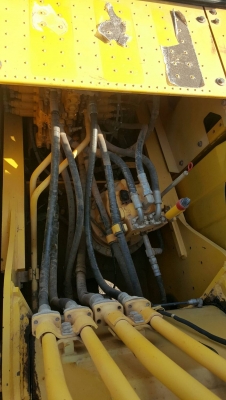 ต้องการขายรถแบคโฮ