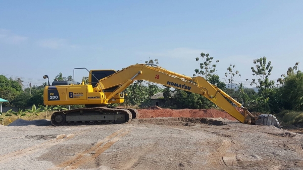 ต้องการขายรถแบคโฮ