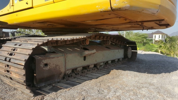 ต้องการขายรถแบคโฮ