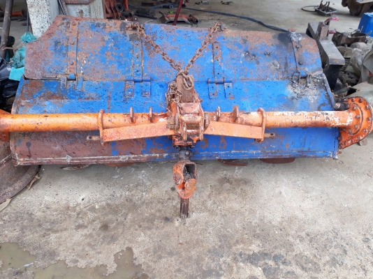 ขอบคุณพี่จากกาญจนบุรีครับ ขายโรตารี่คูโบต้า ขนาด1.5ม.พร้อมใช้ตามรูป แต่กระโปรงไม่ค่อยสวยครับ