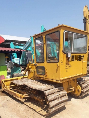 ขายMITSUBISHI  BD2G Z  เก่าญี่ปุ่นแท้  สภาพสวย  แทรค 70  พร้อมเก๋ง  ลองระบบกันได้ทุกวัน โทร 089-3818694  ดวงนภา