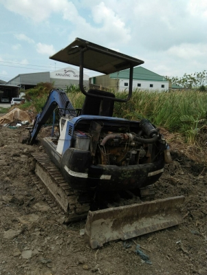 ต้องการขายรถแบคโฮพีซี35กระบอกดำเครื่่องเปลี่ยนมาให่มสนใจติดต่อด่วน ต้องการขายรถแบคโฮพีซี35กระบอกดำเครื่่องเปลี่ยนมาให่มสนใจติดต่อด่วน