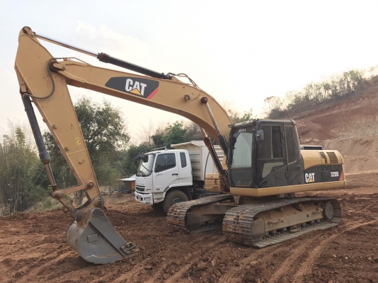 Cat 320D Japan รถออกใหม่ป้ายแดงมา สภาพพร้อมใช้งาน