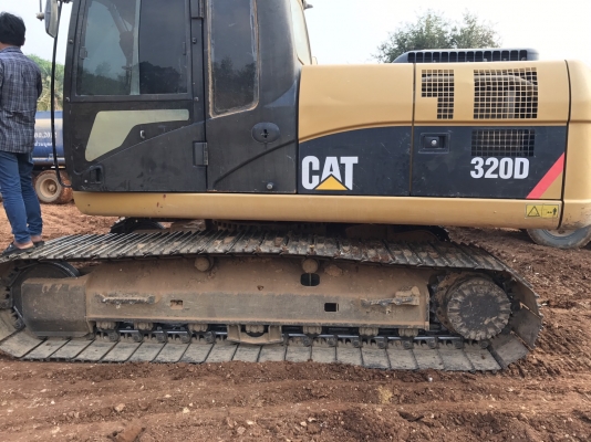 Cat 320D Japan รถออกใหม่ป้ายแดงมา สภาพพร้อมใช้งาน