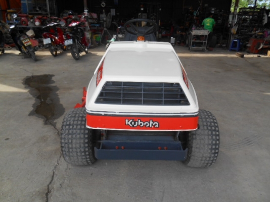 รถตัดหญ้า KUBOTA AMX-3 4WD-4WS พร้อมใช้งาน