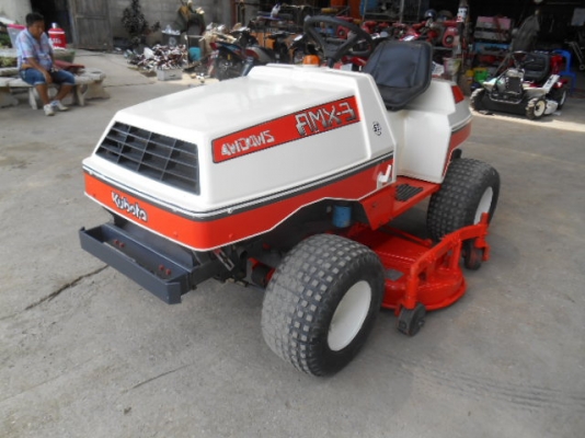 รถตัดหญ้า KUBOTA AMX-3 4WD-4WS พร้อมใช้งาน