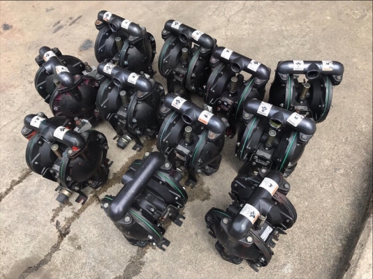 ( เหลือ 8 ตัวครับ )ขายปั้มไดอะแฟรม Aro made in USA ขนาด 1นิ้ว สภาพสวยมาก พร้อมใช้งาน มี 11ตัวครับ ( เหลือ 8 ตัวครับ )ขายปั้มไดอะแฟรม Aro made in USA ขนาด 1นิ้ว สภาพสวยมาก พร้อมใช้งาน มี 11ตัวครับ