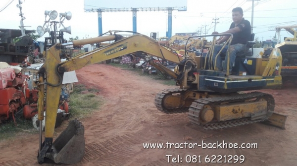ขาย รถขุด แบคโฮเล็ก สภาพสวยๆ เก่าญี่ปุ่น KOMATSU PC 10-5 แทรคเหล็ก พร้อมใช้ ขาย รถขุด แบคโฮเล็ก สภาพสวยๆ เก่าญี่ปุ่น KOMATSU PC 10-5 แทรคเหล็ก พร้อมใช้
