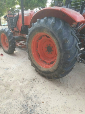 M6040 ปี 53 ใช้งานน้อยเล่มพร้อมโอนอุปกรณ์ใบดันฐานหลัง