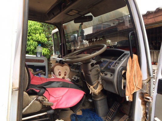 Hino FC4J 140แรง ปี 46 กระบะดั้ม Hino FC4J 140แรง ปี 46 กระบะดั้ม