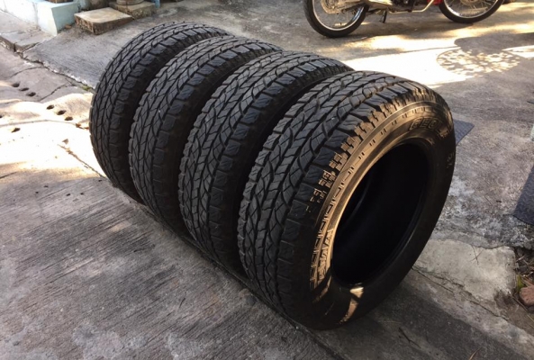 ยาง Yokohama A/T-s 265/65/18 ปลายปี15(4415) สภาพน้องยางใหม่ 4เส้น